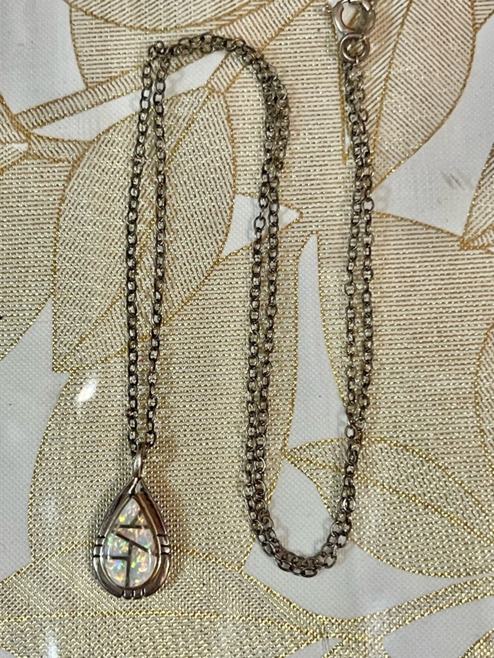 VTG SOUTHWEST STERLING SILVER
OPAL PENDANT NECKLACE Sz 16"